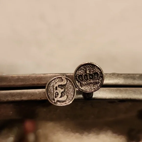 JUICY COUTURE Rare Gold Mettalic Leather Evening Purse With Rhinestones - Picture 3 of 8